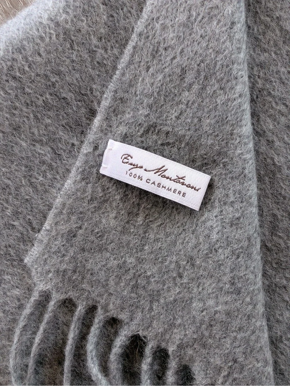 Enzo Mantovani 100% Cashmere Gray Scarf Quiet Luxury Preppy Classic Winter